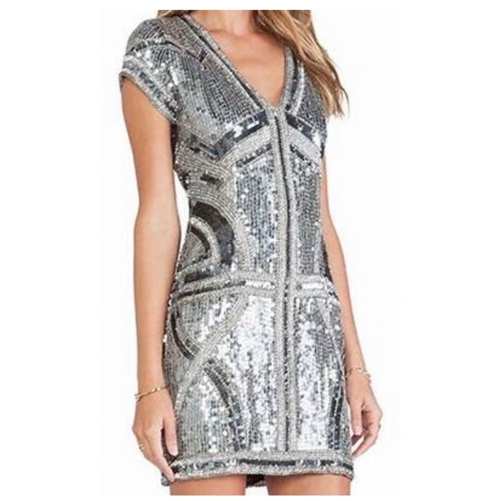 Parker‎ Silver Sequin Silk Art Deco Mini Dress V-Neck Cap Sleeve